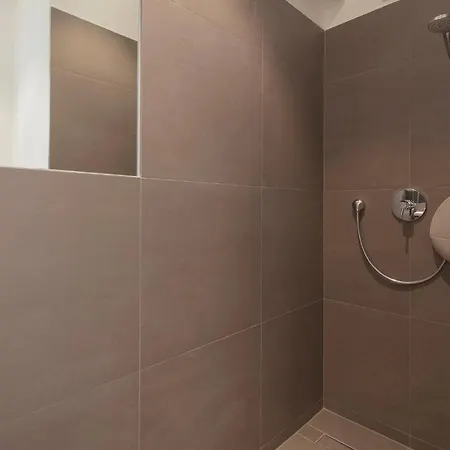 Lägenhet Van Halem Nr 4 *